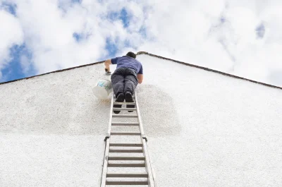 Peinture extérieure au Quiou — façades et ravalement
